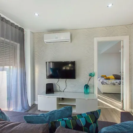 Maria Rita Rooftop *